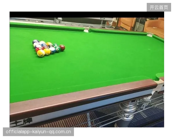 台球选手出杆节奏训练营：提升技术，挑战自我