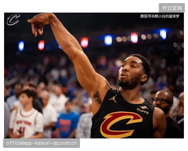 米切尔关键时刻力挽狂澜，骑士稳守胜局